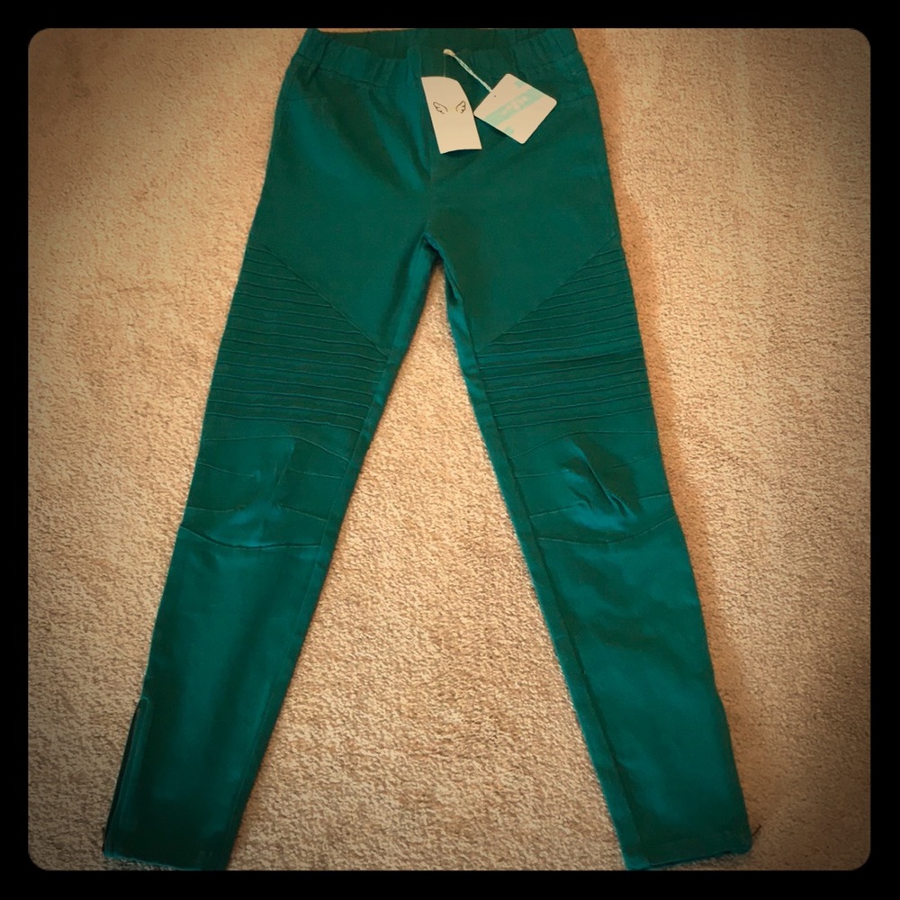 Umber Moto Pants Size Small NWT